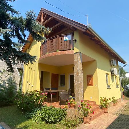 Villa Elisa Vonyarcvashegy Exteriör bild