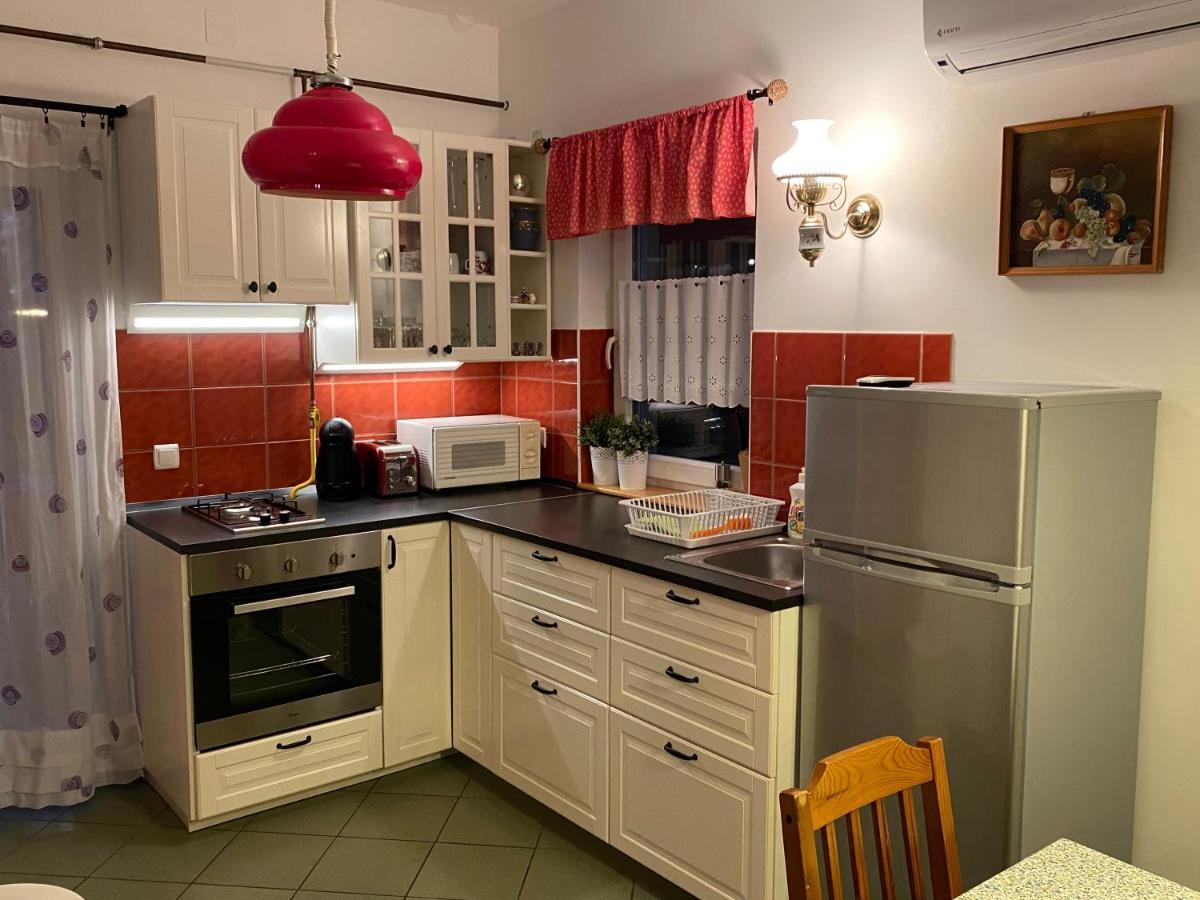 Villa Elisa Vonyarcvashegy Exteriör bild