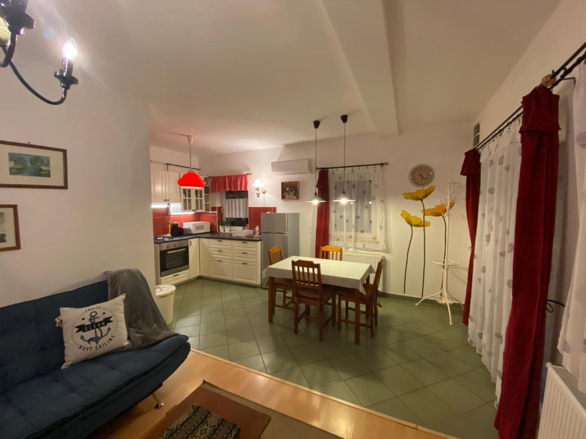 Villa Elisa Vonyarcvashegy Exteriör bild
