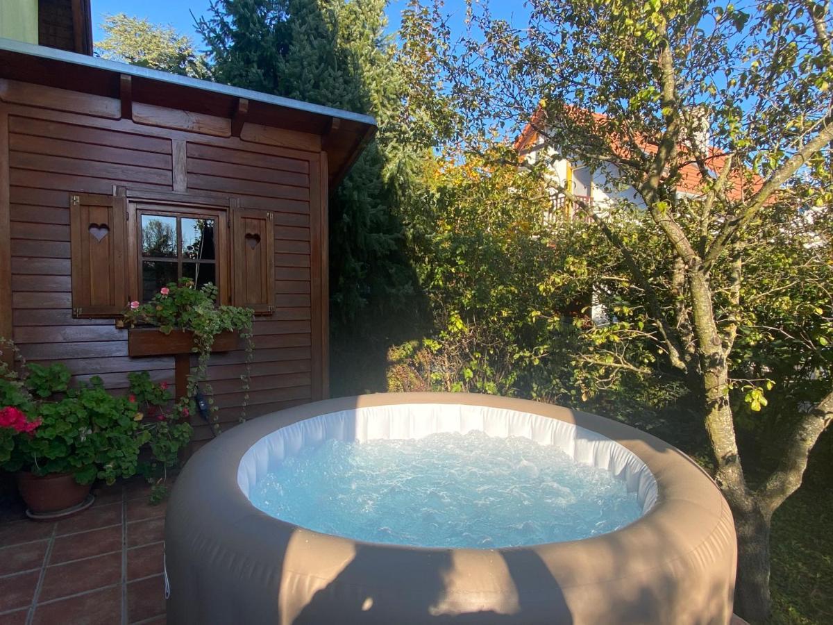 Villa Elisa Vonyarcvashegy Exteriör bild