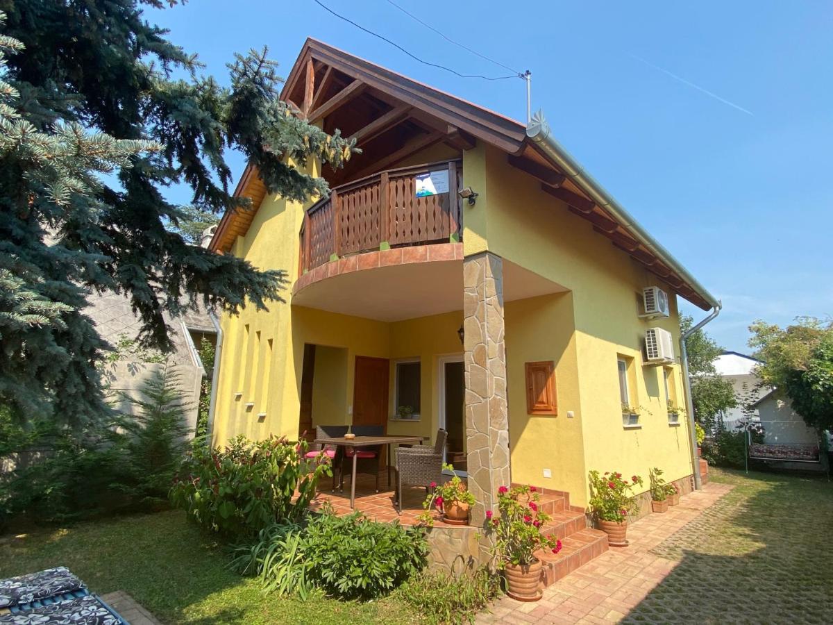 Villa Elisa Vonyarcvashegy Exteriör bild
